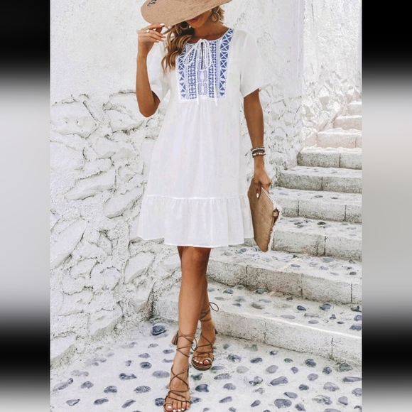 ⚡2/$20⚡🆕VCAY Geo Print Tie Neck Ruffle Hem Smock Dress - Picture 6 of 9